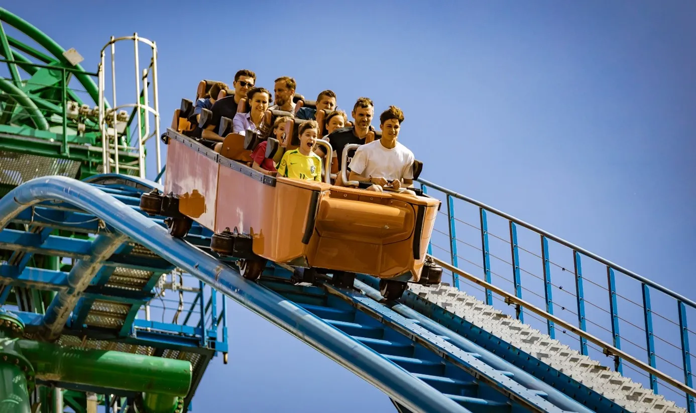 20 rollercoasterów i pierwsze miejsce na świecie. Energylandia z historycznym wynikiem
