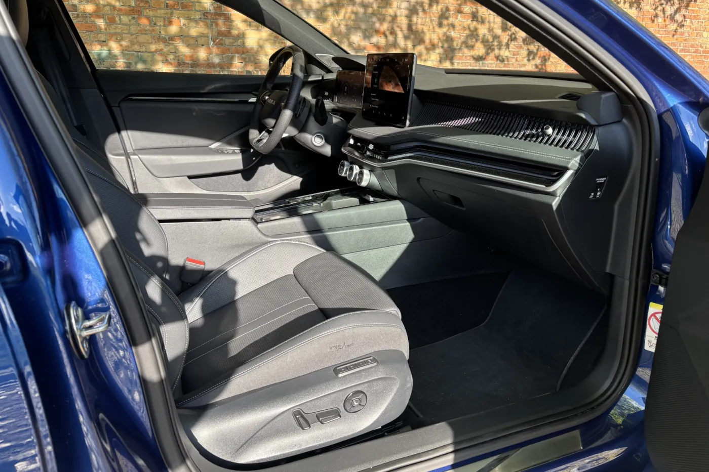 Nowa Skoda Superb Sportline 2.0 TSI 265 KM 4x4