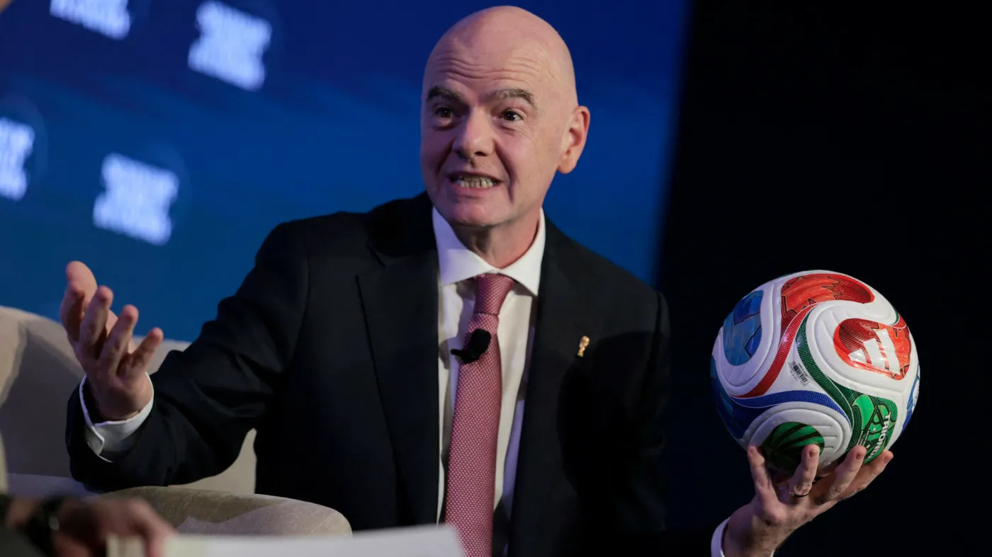 Infantino wywołał kolejną burzę. Szef FIFA chciał zorganizować mundial w Disneylandzie