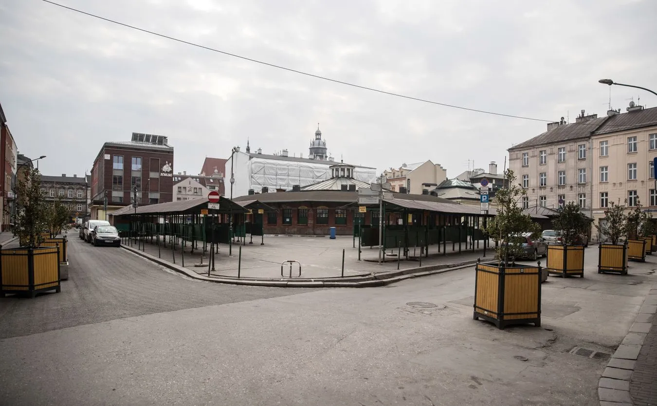 opustoszaly-plac-nowy-na-krakowskim-kazimierzu-12615245.jpg