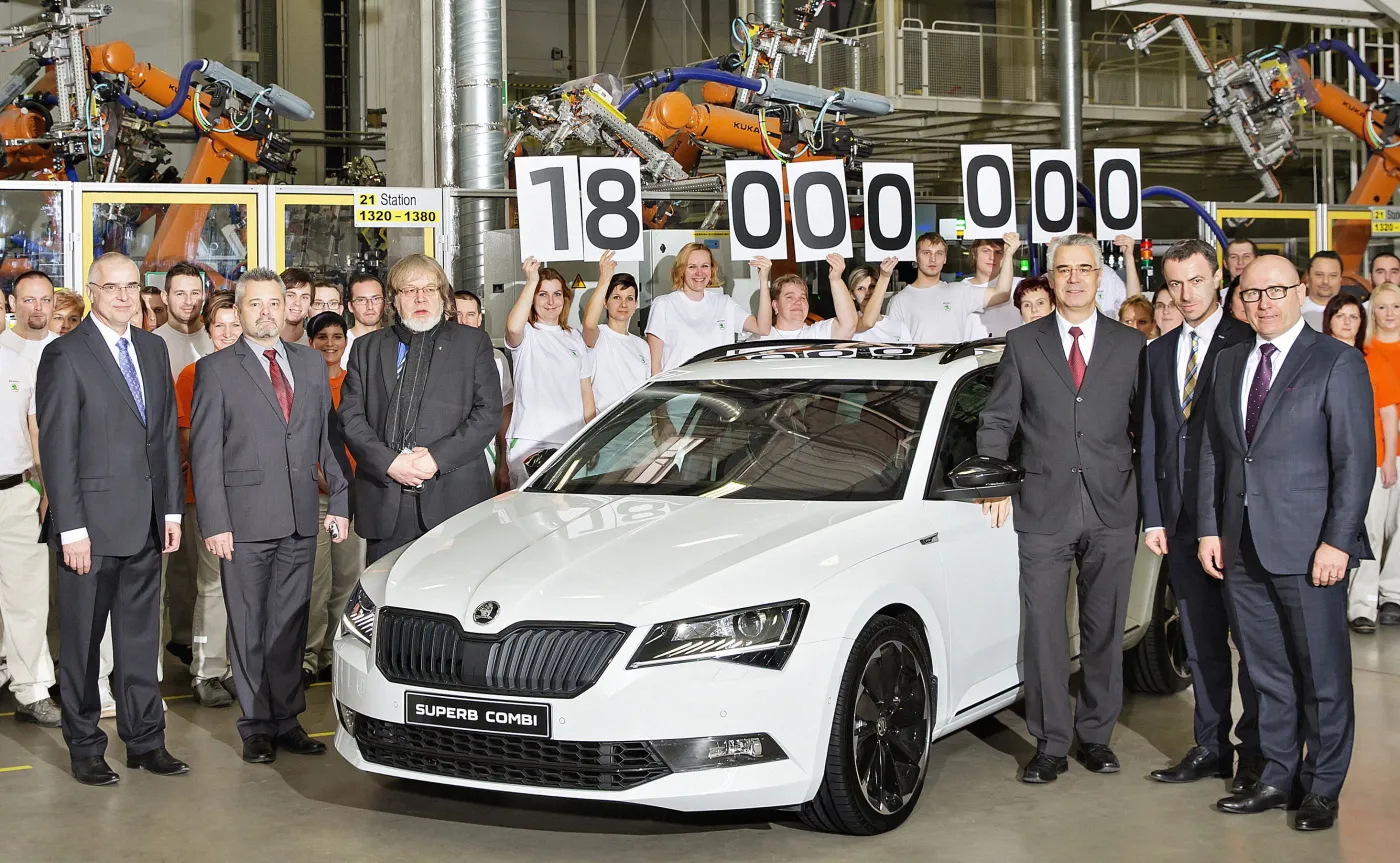 8684611-160120-skoda-produced-18millionth-car-since-1905.jpg