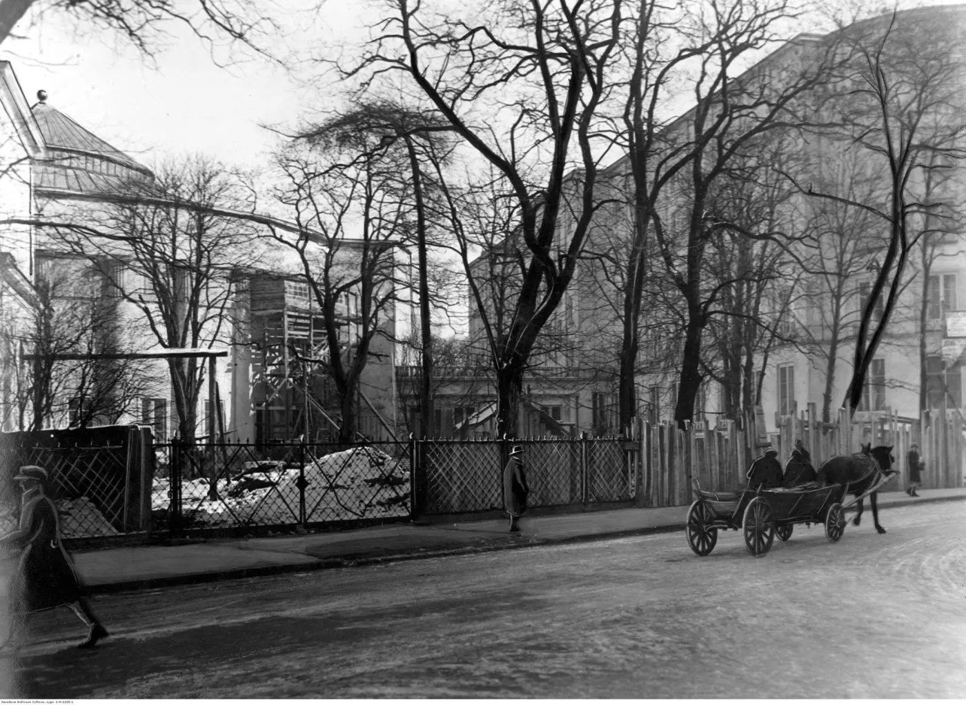 Wielka przedwojenna przebudowa Sejmu. Posłowie jednak wygód nie mieli [ARCHIWALNE ZDJĘCIA]