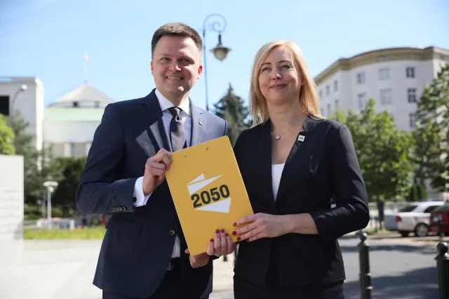 Posłanka Lewicy przeszła do Hołowni. "Jestem pierwszą dłonią, która połączy ruch Polska 2050 z parlamentem"