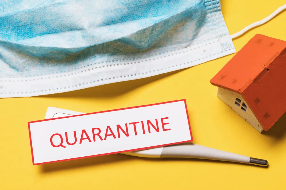 Uciekali z kwarantanny w hotelu. Nie wiedzieli, że obok odbywają ją policjanci