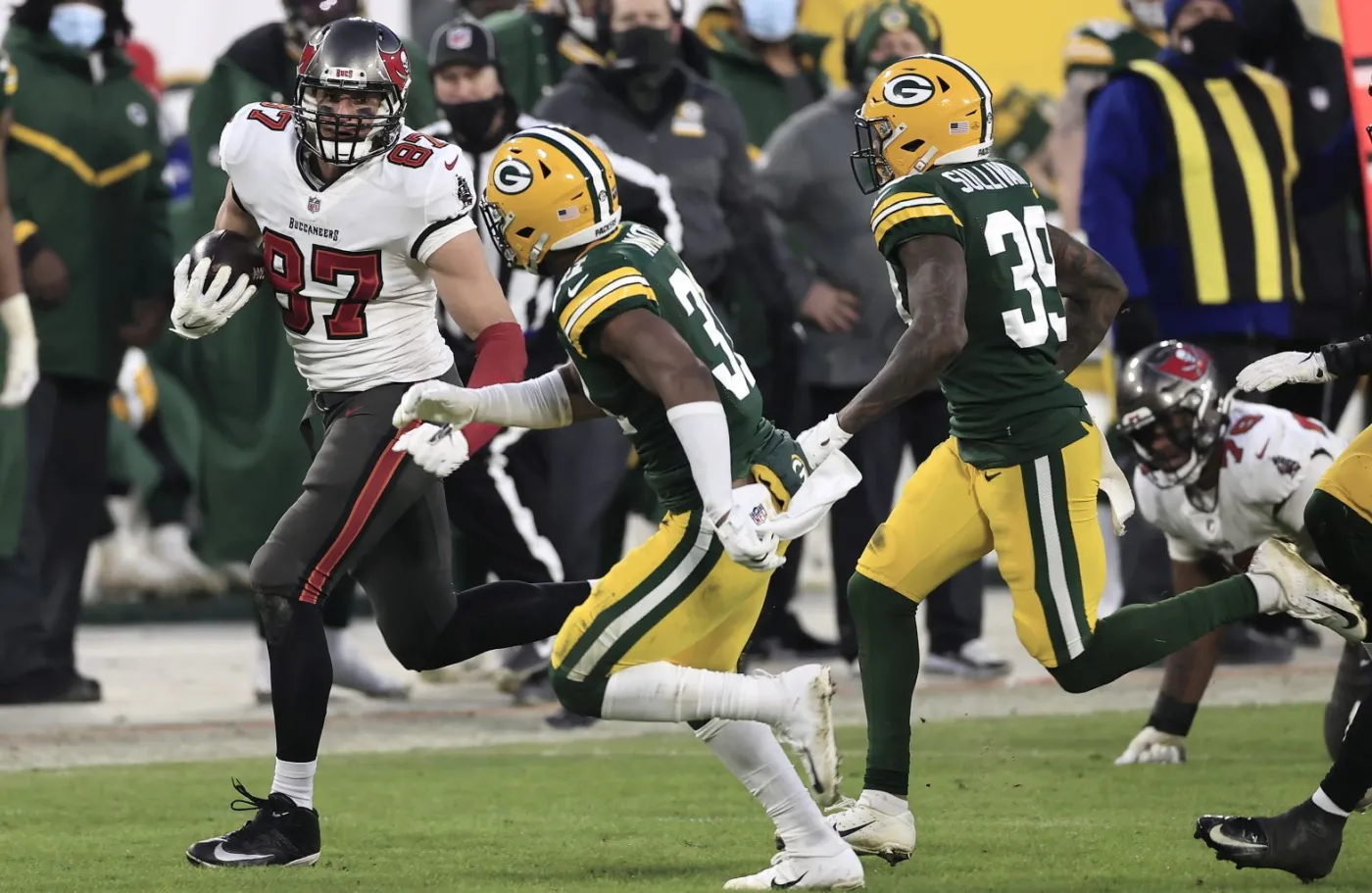 Znamy finalistów Super Bowl. Tom Brady z szansą na siódmy triumf