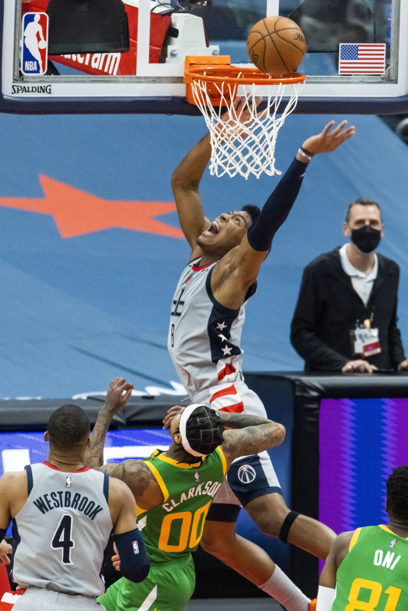 W NBA niespodziewane porażki Utah Jazz i Phoenix Suns, wygrana LA Lakers