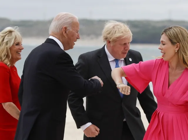 Johnson: G7 przekaże ponad miliard szczepionek biednym krajom