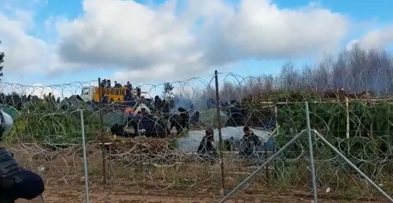 MSWiA: Białoruś buduje duży obóz dla migrantów przy granicy z Polską