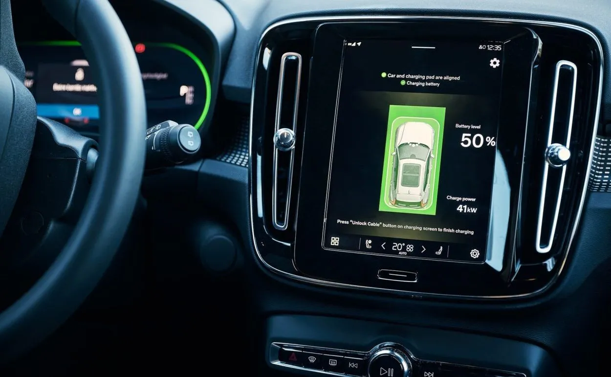 volvo-cars-tests-new-wireless-charging-technology-37391968.jpg