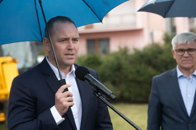 Demontaż pomnika czerwonoarmisty. "Należy zakończyć proces dekomunizacji w RP"