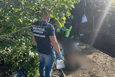 "To ja musiałem zakopać ciała". Policja znalazła zwłoki z ranami postrzałowymi i śladami tortur