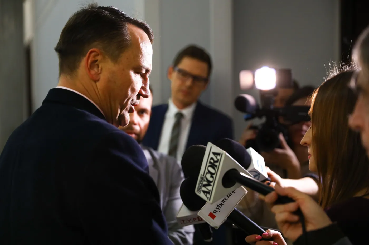 Sikorski: Zełenskiemu doradzałbym odpuścić. Łatwo się zagalopować