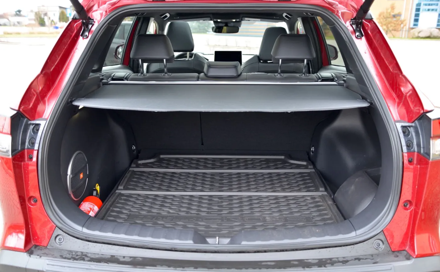 toyota-corolla-cross-20-hybrid-dynamic-force-awdi-37730327.jpg