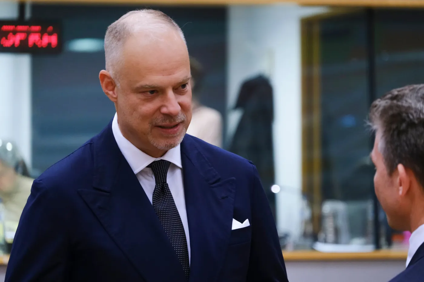 Sprytny plan Węgier. Budapeszt przystąpi do wspólnych zakupów amunicji, ale...