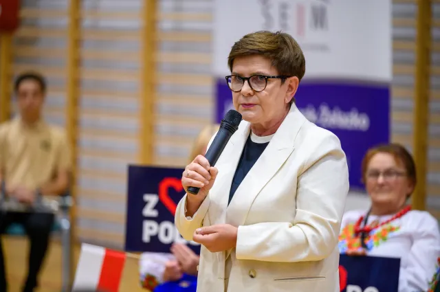 Nie tylko Kołodziejczak czy Wołoszański. Na listach KO jest kierowca seicento, który zderzył się z kolumną Szydło