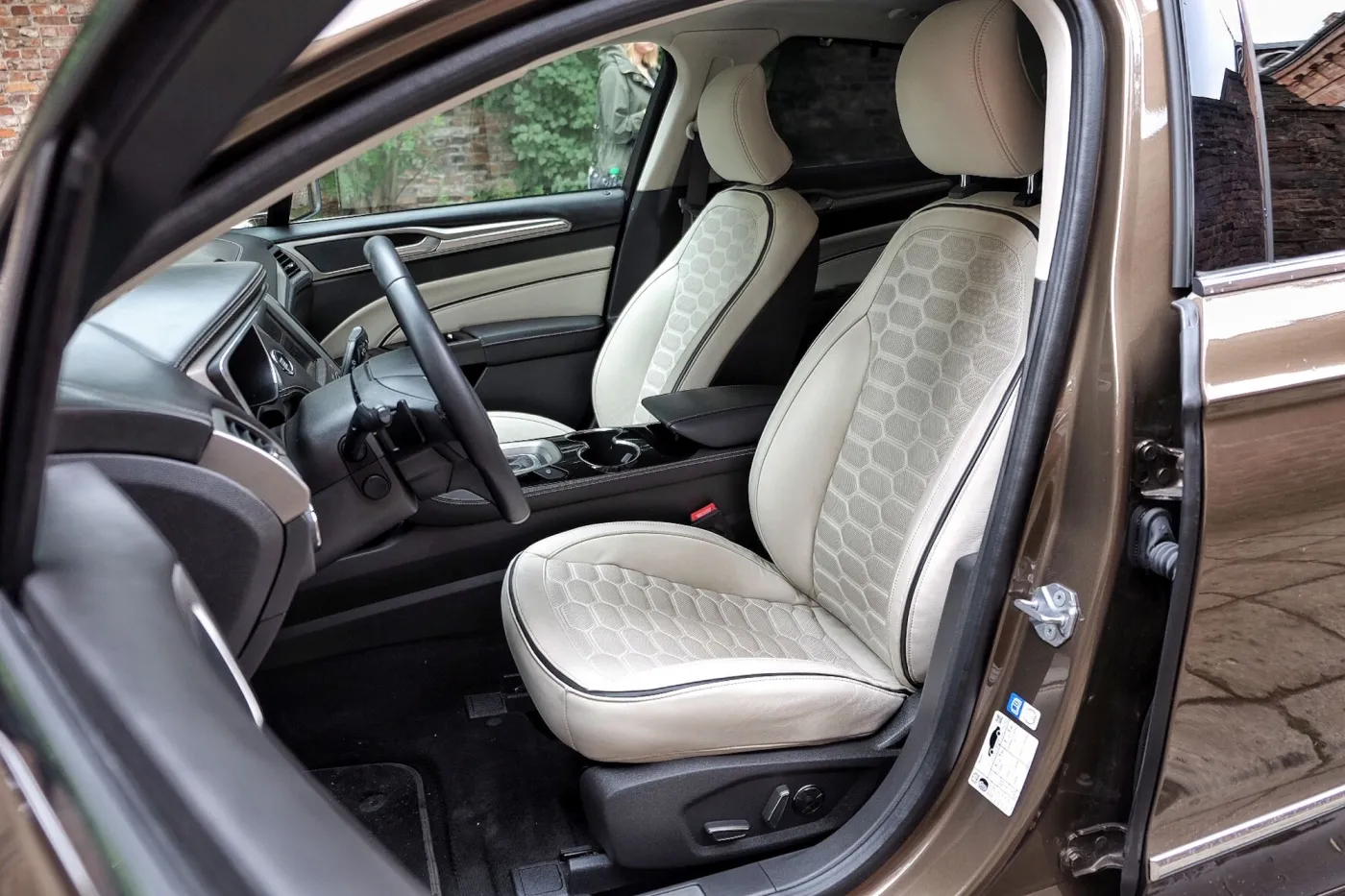 19_test_ford_mondeo_vignale_20_tdci_twin_turbo_210_km_17.jpg