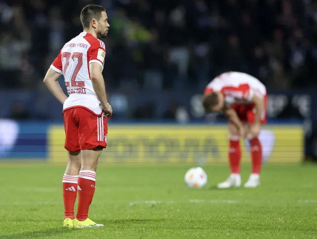 Alarm w Monachium. Bayern przegrał trzeci raz z rzędu [WIDEO]