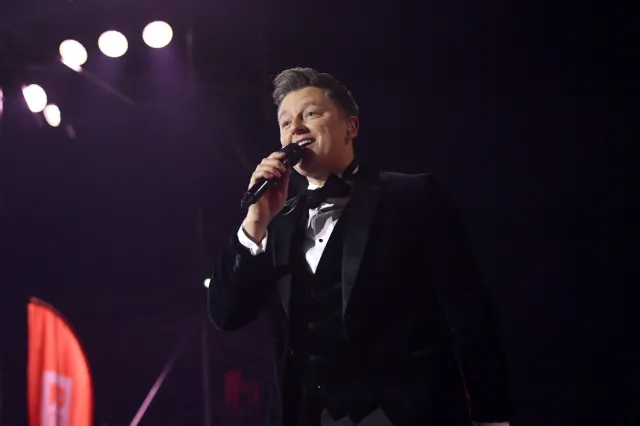 Rafał Brzozowski zostanie gwiazdą Polsatu? "Obiecali mu złote góry"