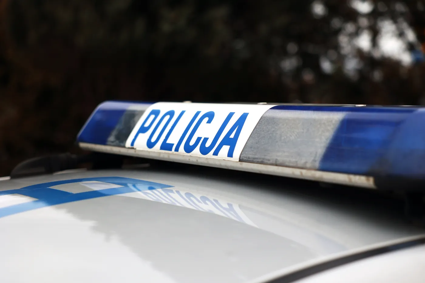 Mężczyzna z raną postrzałową trafił do szpitala. Zatrzymano jedną osobę