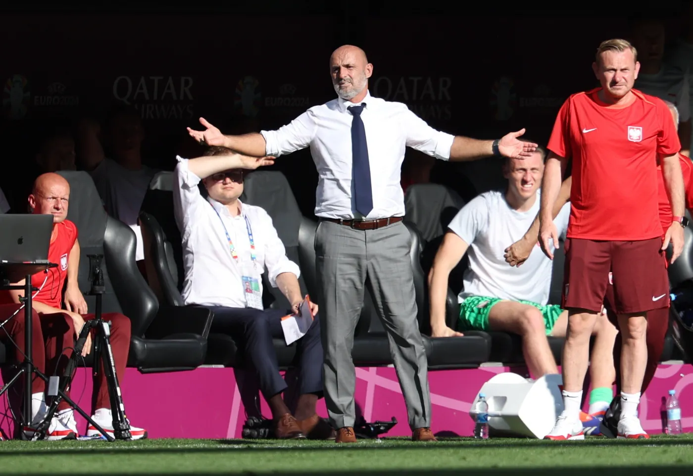 Probierz mecz z Francją oglądał przez różowe okulary. Selekcjoner stracił kontakt z rzeczywistością