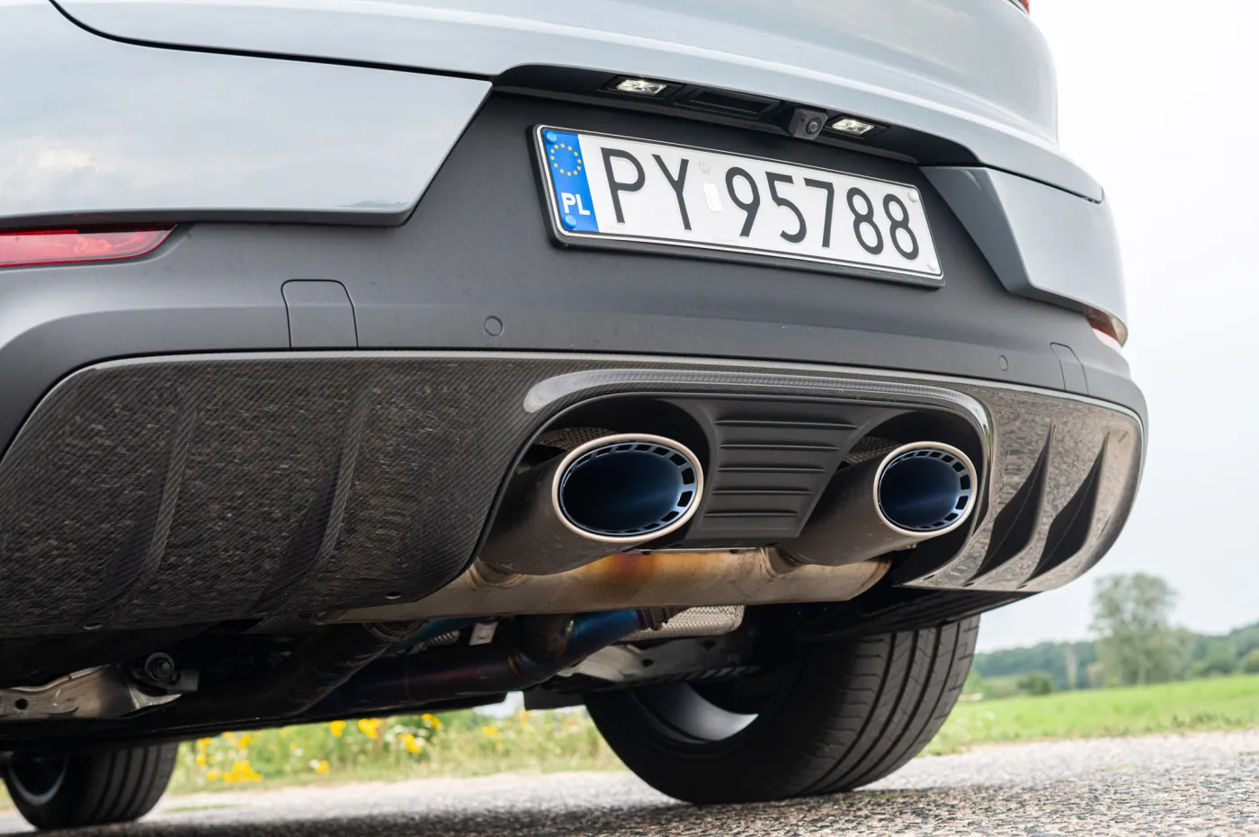 porsche-cayenne-turbo-ehybrid-coupe-z-pakietem-gt-38263177.jpg