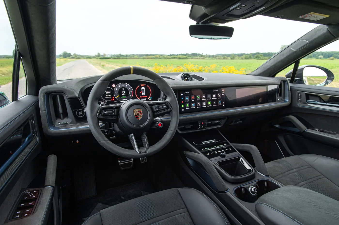 porsche-cayenne-turbo-ehybrid-coupe-z-pakietem-gt-38263196.jpg