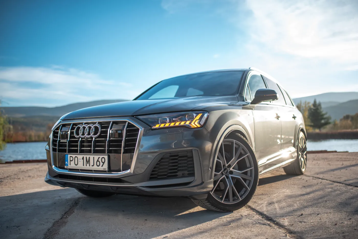 Samochody na celowniku hakerów z Rosji. Uwaga na ogłoszenie o Audi Q7