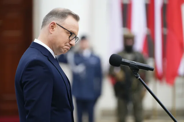 Prezydent Duda tłumaczy się z niefortunnego wpisu. "Rzekome zafałszowania"