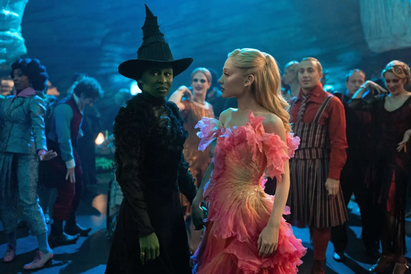 Cynthia Erivo i Ariana Grande w musicalu "Wicked"