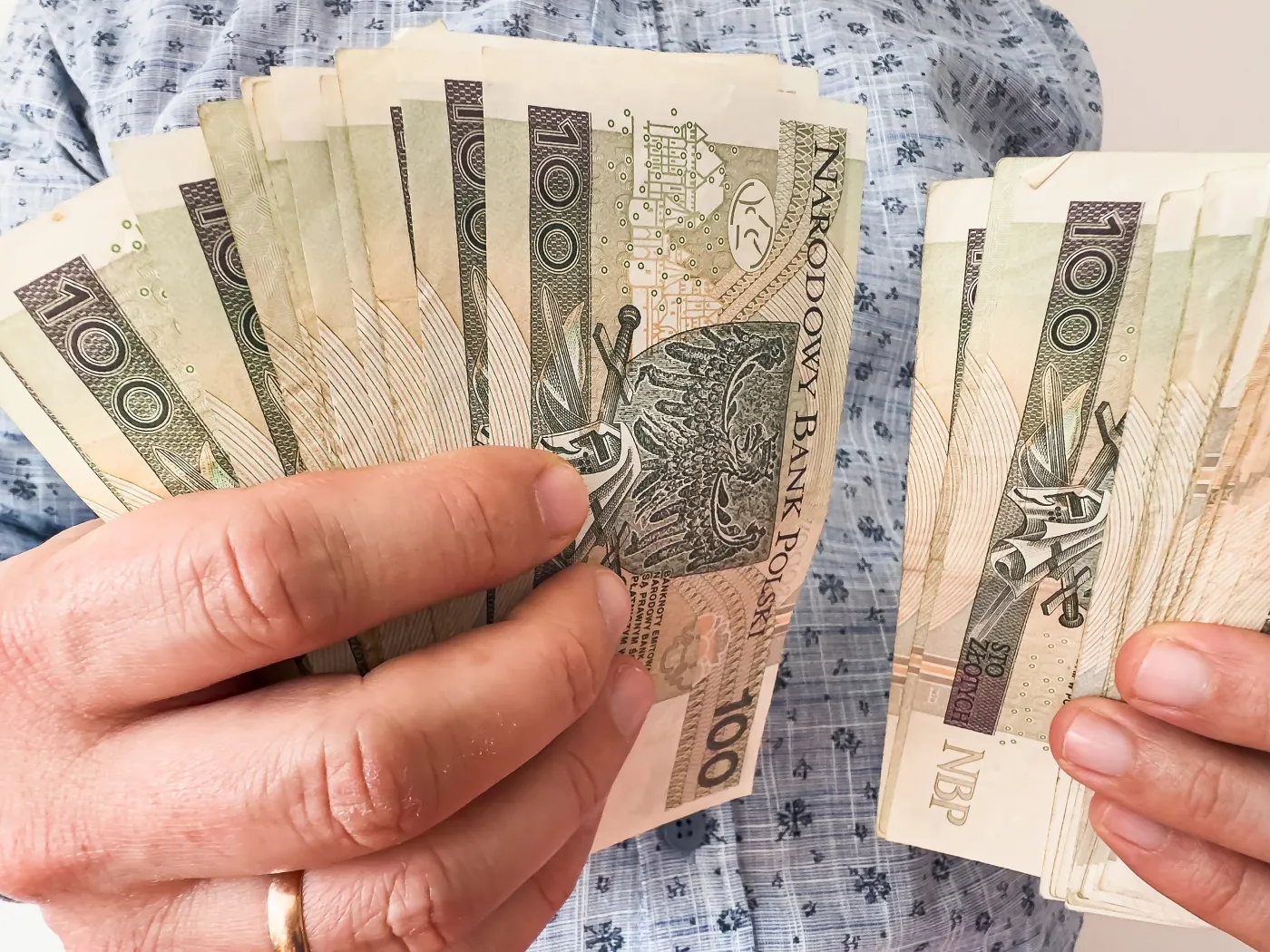 Tak można zwiększyć emeryturę nawet o kilkanaście procent. Coraz więcej seniorów się na to decyduje