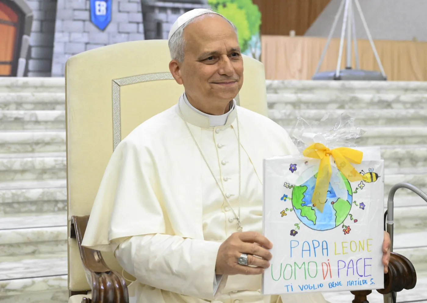 Papież Leon XIV wypoczywa teraz w Castel Gandolfo 