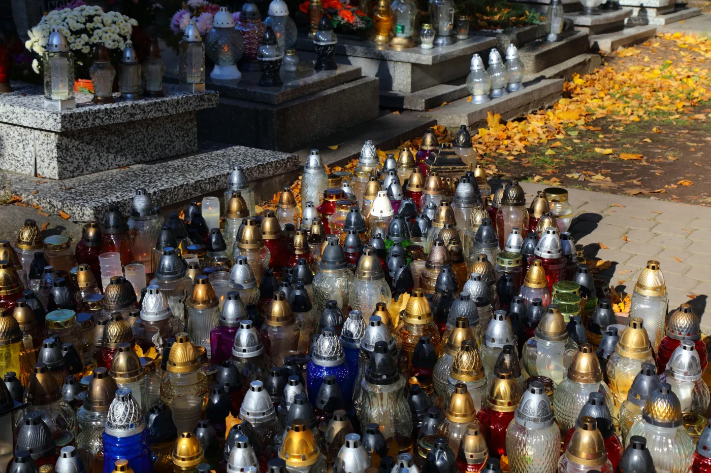 Jaka będzie pogoda na Wszystkich Świętych 2025? Oto najnowsza prognoza pogody IMGW na 1 listopada