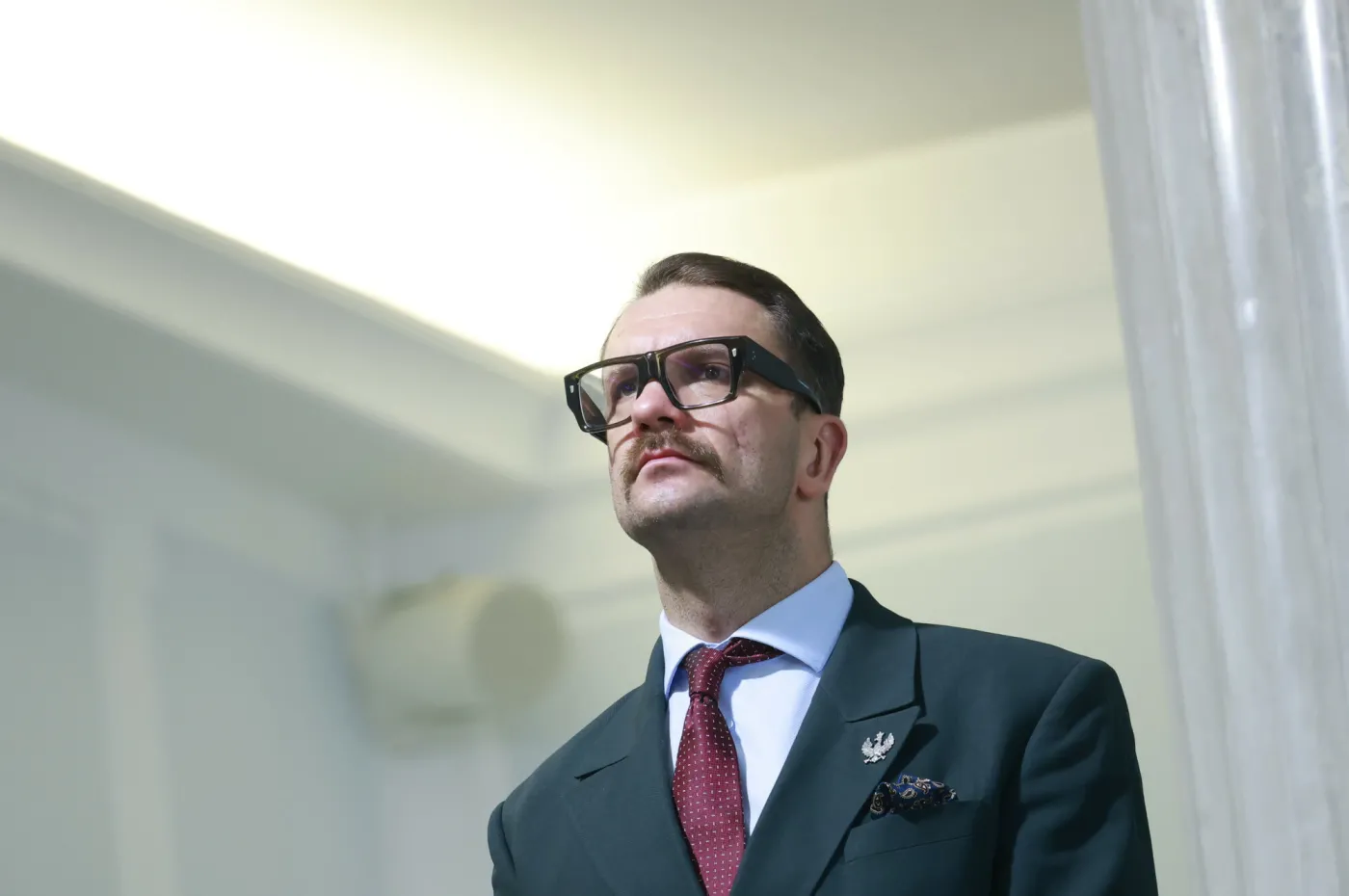 Poseł Łukasz Mejza o krok od utraty immunitetu. Łamał przepisy, nie wziął mandatu