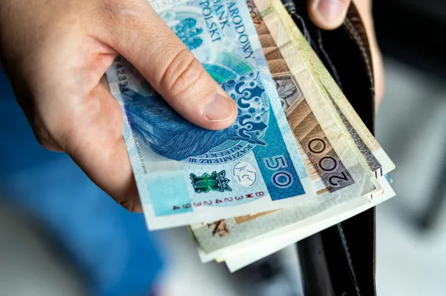 Prawie 370 zł co miesiąc dla seniora. Nowa stawka dodatku już od 1 marca