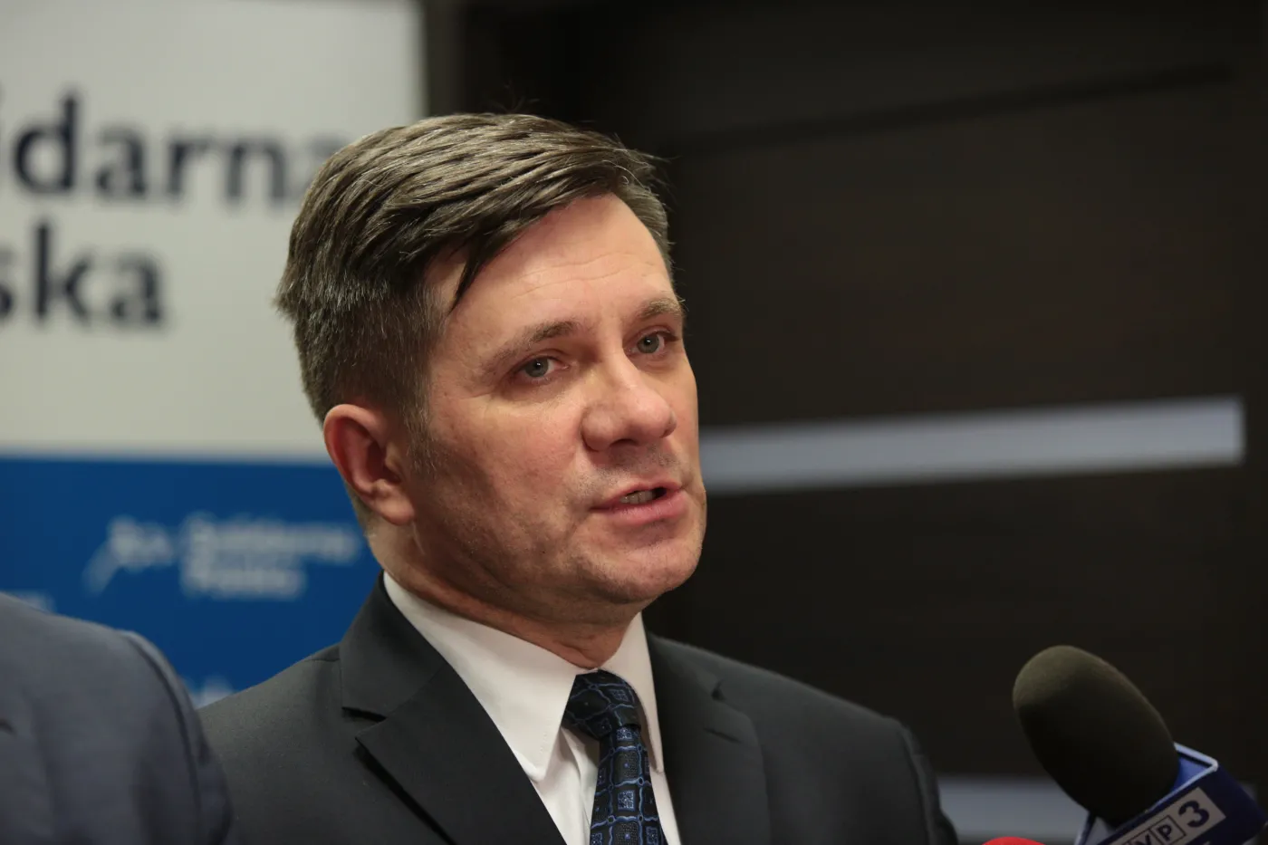 Senator Jacek Włosowicz o PiS. "Ta partia robi się nacjonalistyczna. Nie do takiej wstępowałem"