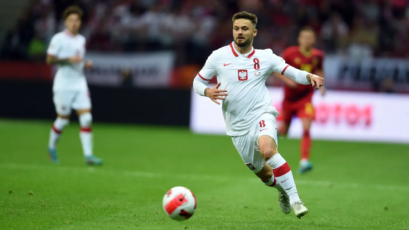 Karol Linetty wraca do Polski. Doświadczony pomocnik podpisał kontrakt ze Śląskiem Wrocław