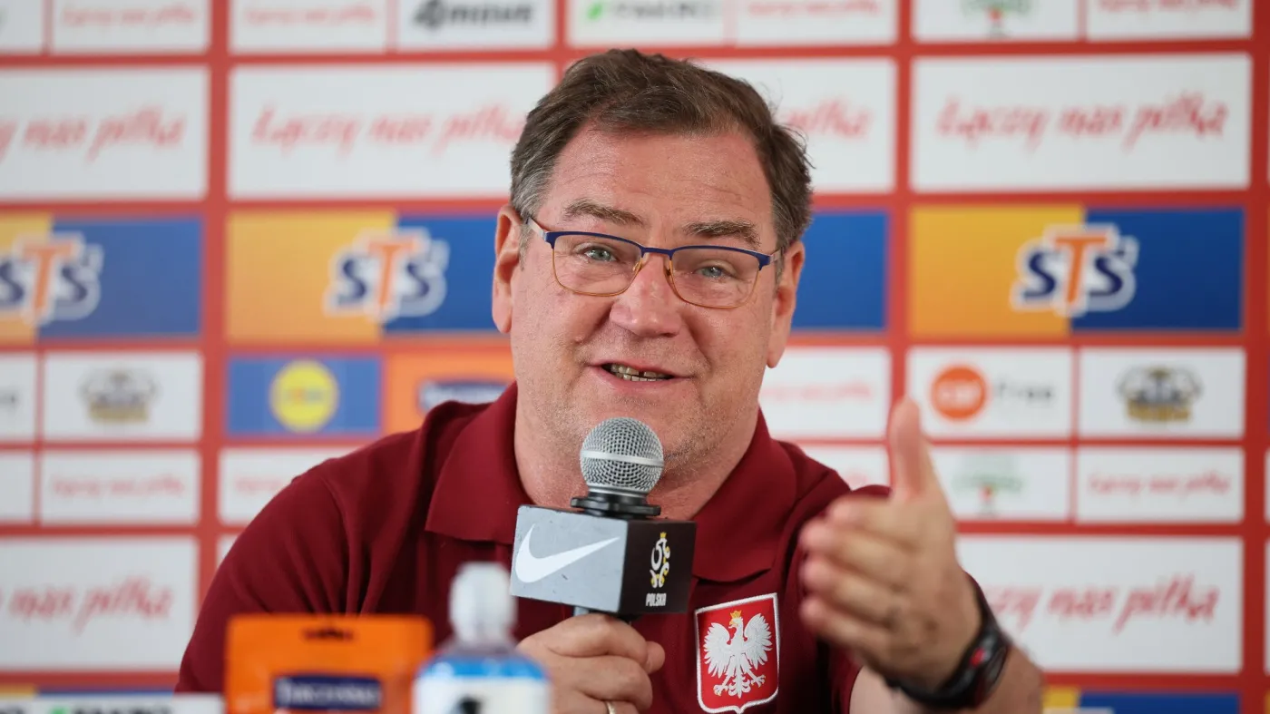 Jan Urban przed meczem z Rumunią. "Porażka na pewno przybliżyłaby decyzję, żeby mnie zwolnić"