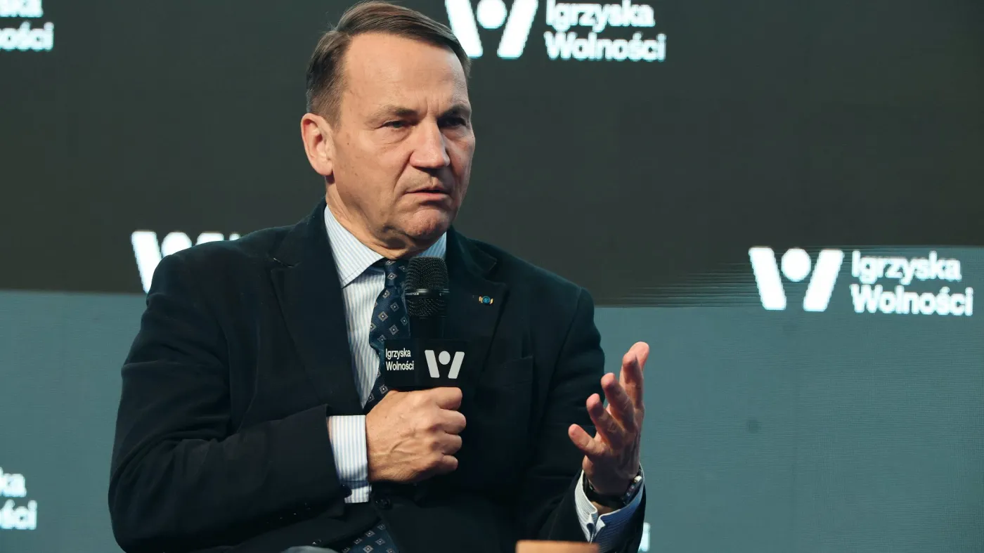 Sikorski wysyła Muska na Marsa. Przestrzega go, że mieszanie polityki i biznesu źle się kończy
