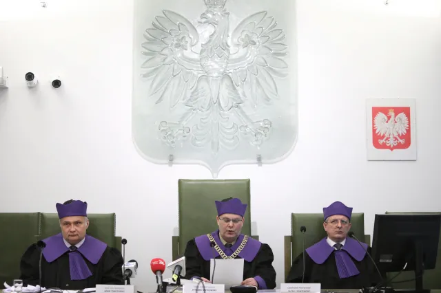 Zawieszenie Juszczyszyna. "Sędziowie powinni odłożyć na bok politykę"