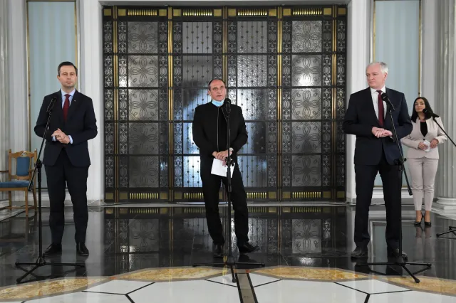 Opozycja zgłosi Gowina na marszałka Sejmu? Porozumienie:  Ktoś wyraźnie chce poróżnić nas w Zjednoczonej Prawicy