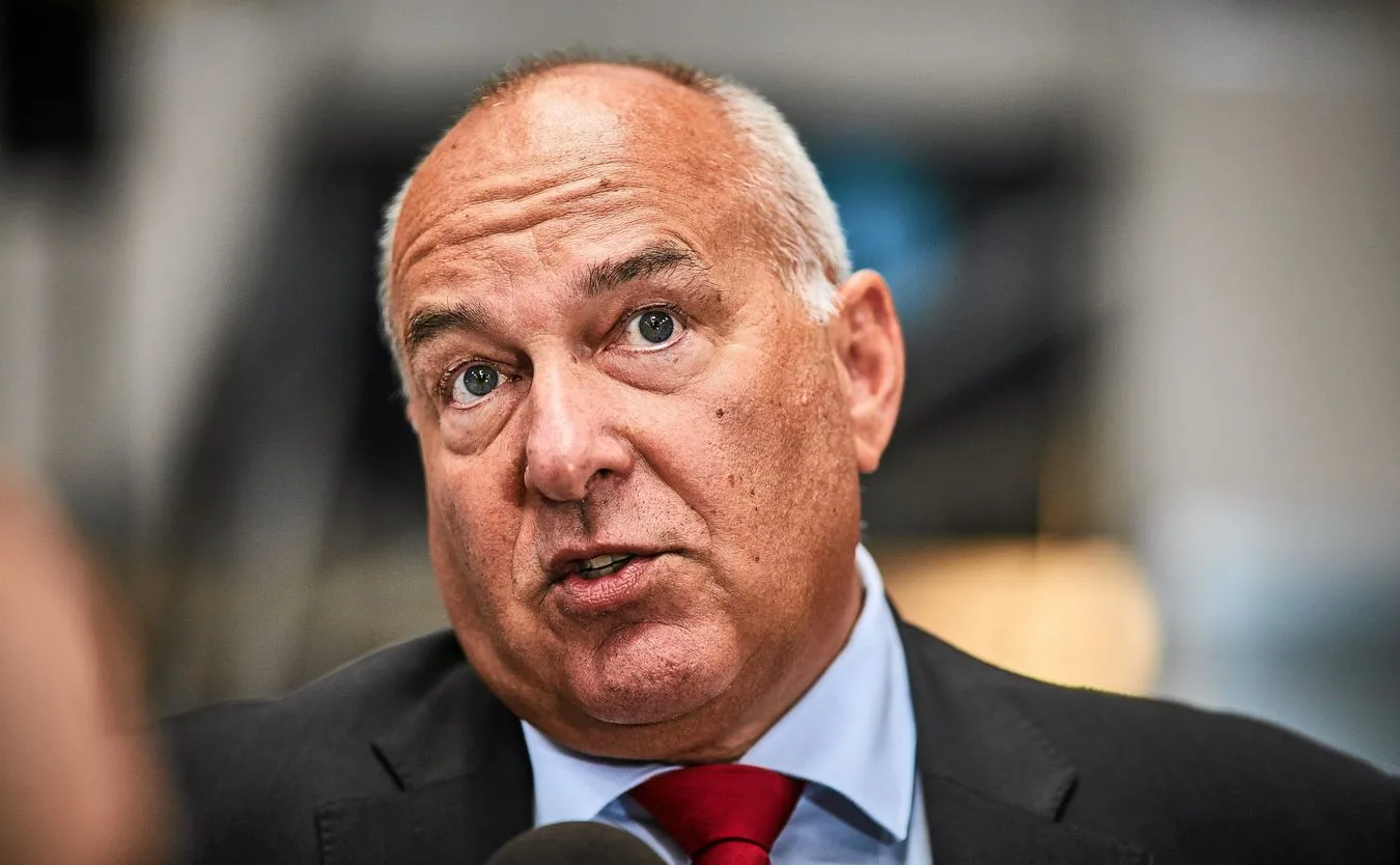 Kościński: Kościół traci na braku płatności bezgotówkowych