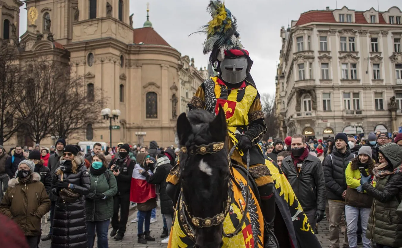 Protest w Czechach przeciw działaniom rządu ws. epidemii