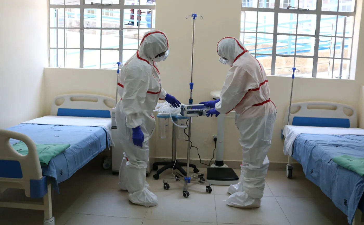 Zmarły mężczyzna, którego nie przyjął szpital, był chory na COVID-19