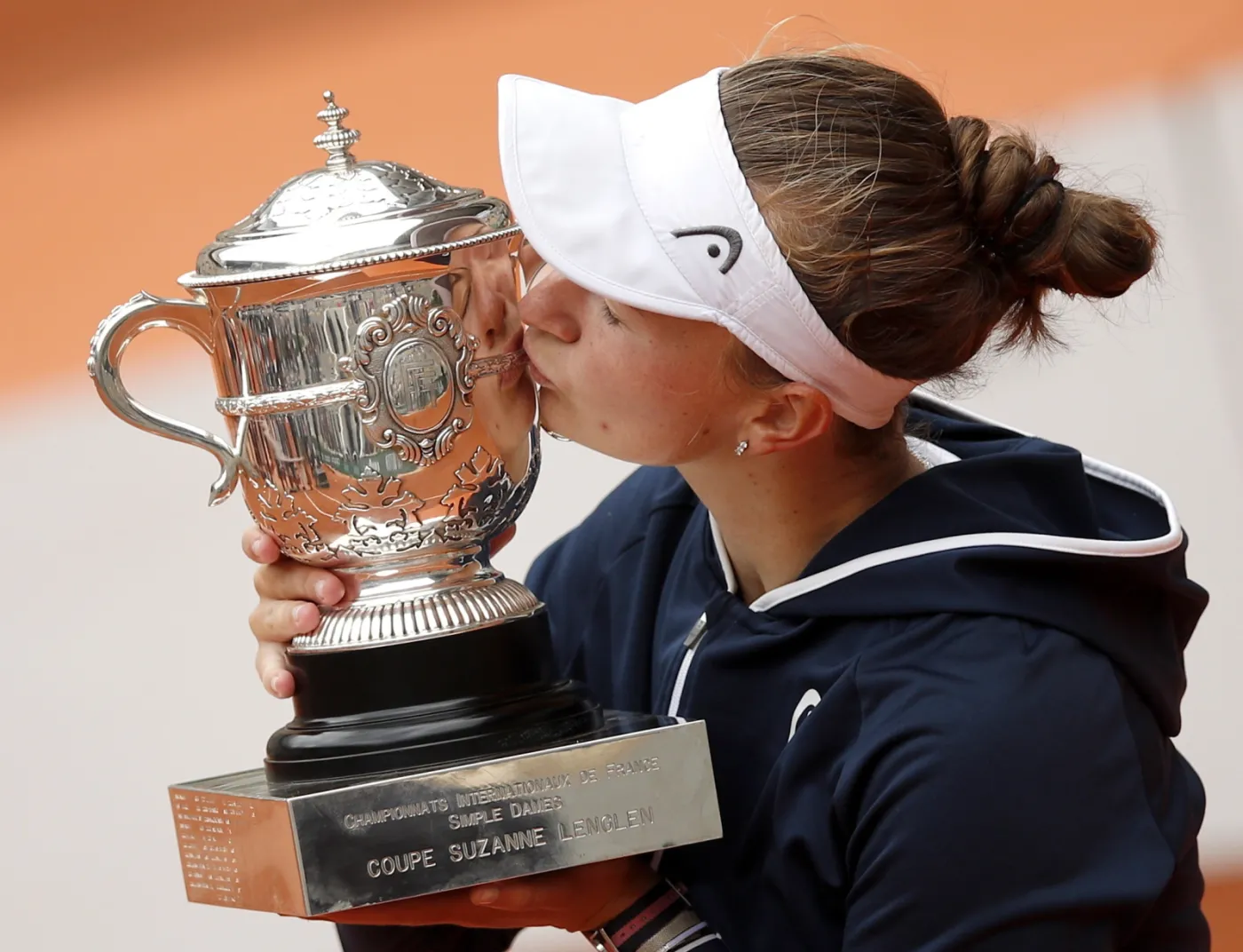 Barbora Krejcikova triumfatorką French Open! Czeszka ma szansę na dublet