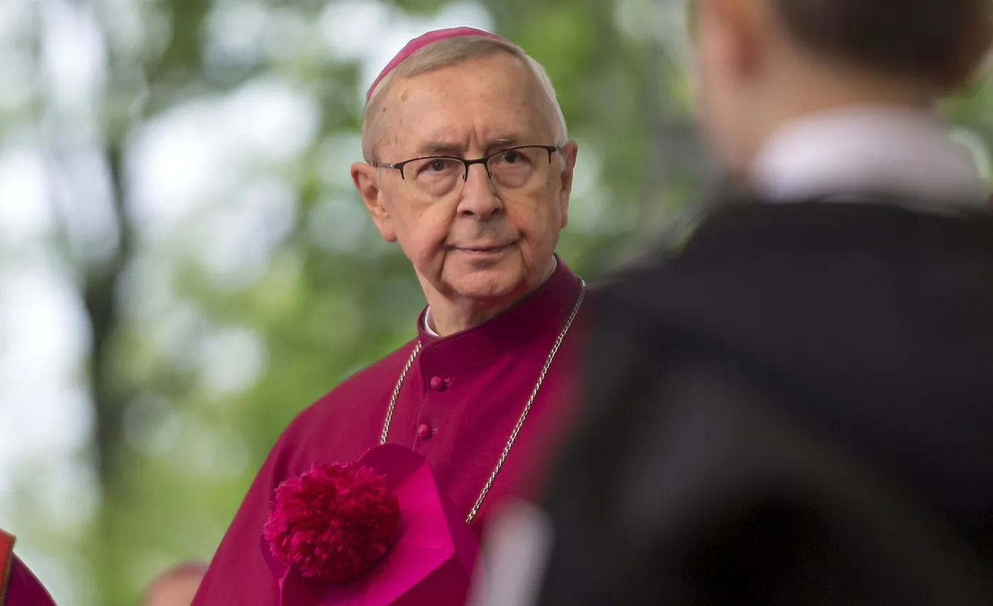 Abp Gądecki nie jest winny zaniedbań w kwestii nadużyć seksualnych. Watykan: Oskarżenia bezpodstawne