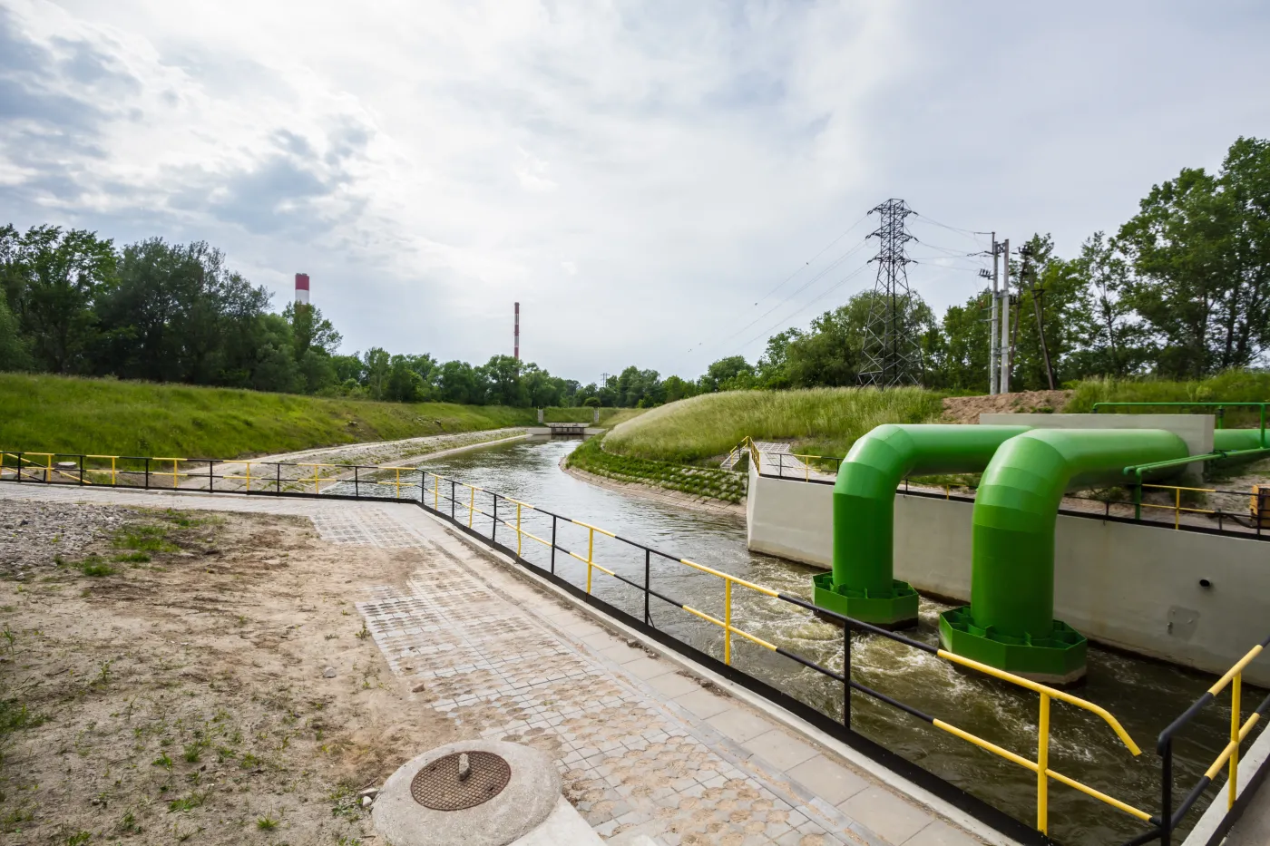 Kolejny przewiert pod Wisłą w stolicy. Ma być alternatywną drogą dla ścieków do Czajki