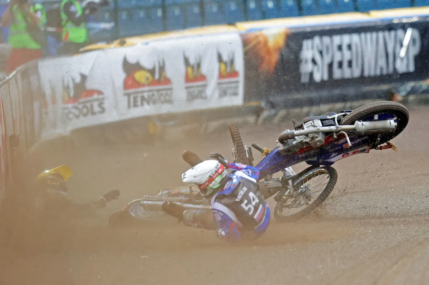 Upadek za upadkiem w Pradze. Żużlowe GP przeniesione