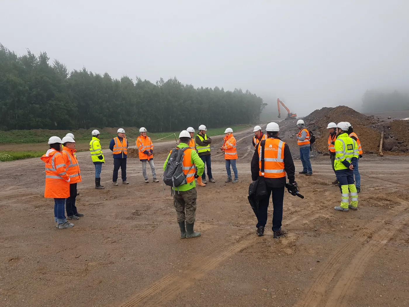 tunel-w-ciagu-drogi-ekspresowej-s3-na-dolnym-slasku-37221328.jpg