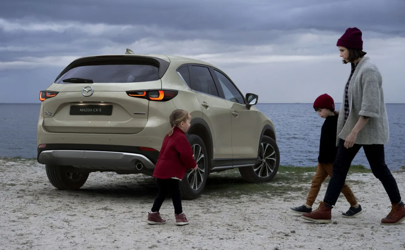 20-2022-mazda-cx-5-newground-zircon-sand-statyczne-5-37240971.jpg