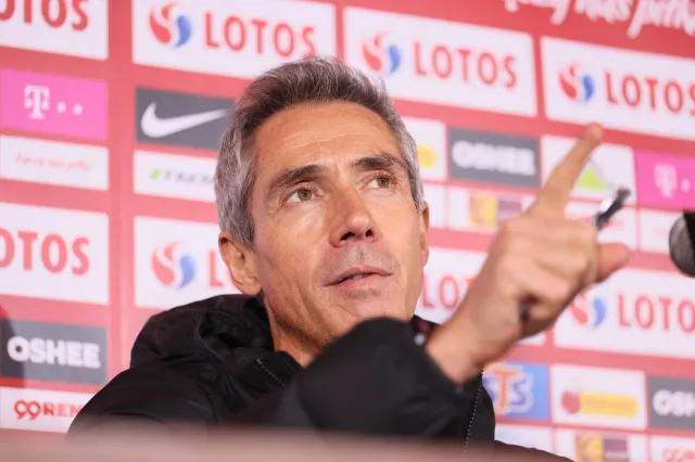 Były bramkarz kadry: Chyba tylko Sousa wie, jak mają grać Polacy